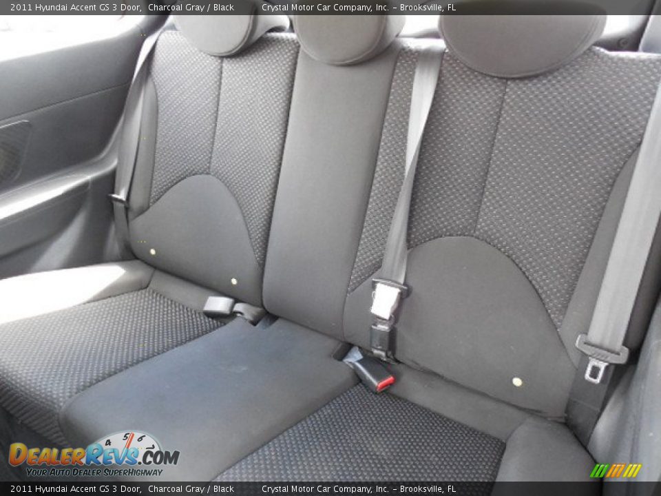 2011 Hyundai Accent GS 3 Door Charcoal Gray / Black Photo #5