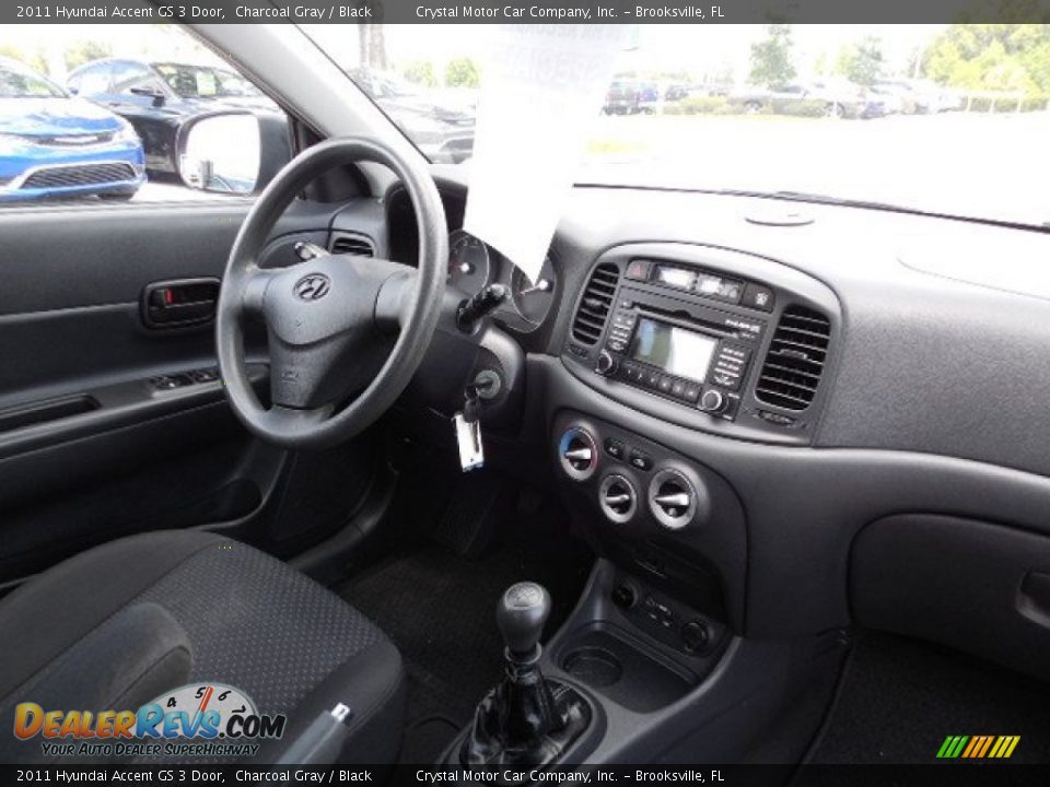 2011 Hyundai Accent GS 3 Door Charcoal Gray / Black Photo #12