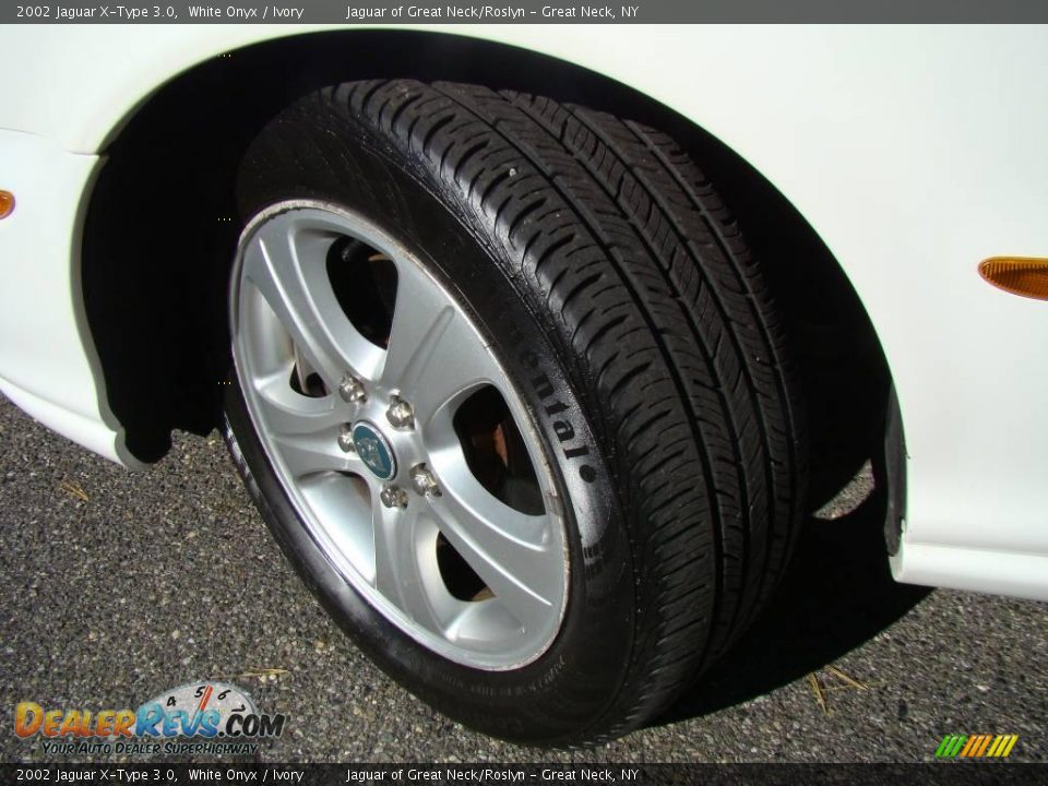 2002 Jaguar X-Type 3.0 White Onyx / Ivory Photo #9