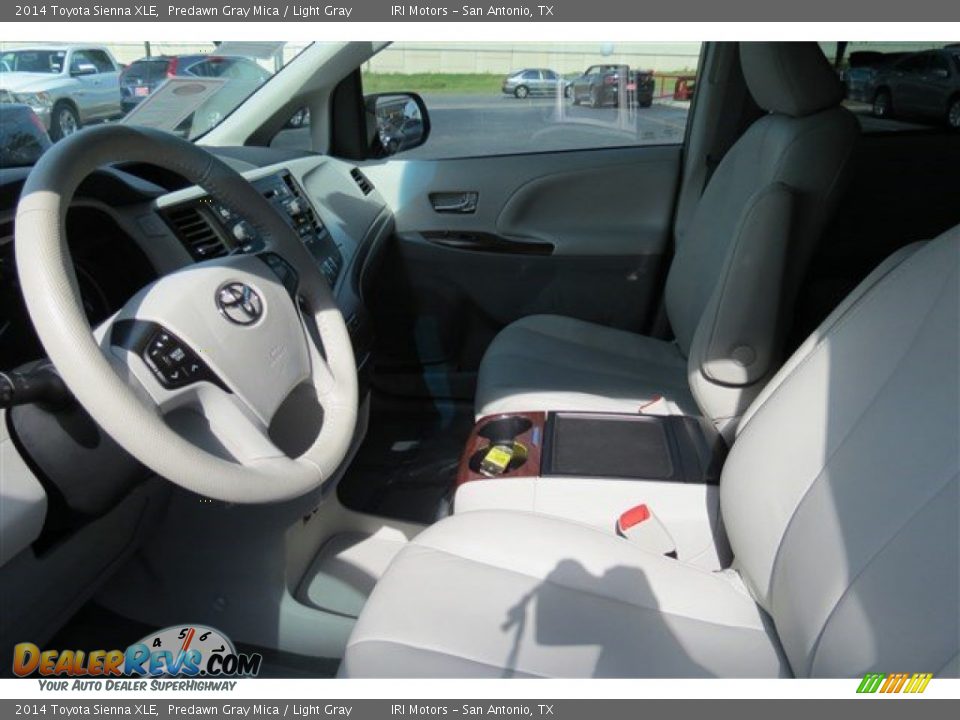 2014 Toyota Sienna XLE Predawn Gray Mica / Light Gray Photo #11
