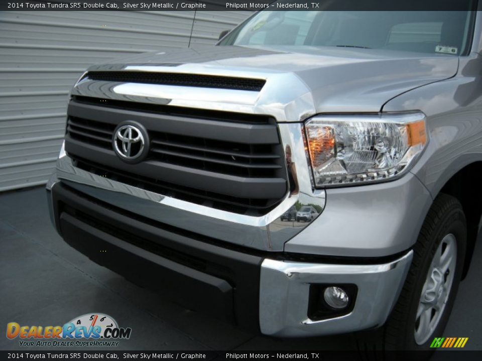 2014 Toyota Tundra SR5 Double Cab Silver Sky Metallic / Graphite Photo #10