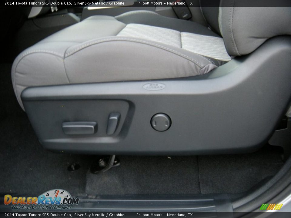 2014 Toyota Tundra SR5 Double Cab Silver Sky Metallic / Graphite Photo #24