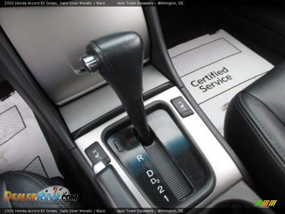 2003 Honda Accord EX Sedan Satin Silver Metallic / Black Photo #34