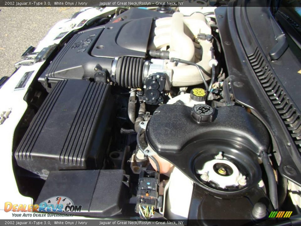 2002 Jaguar X-Type 3.0 White Onyx / Ivory Photo #27