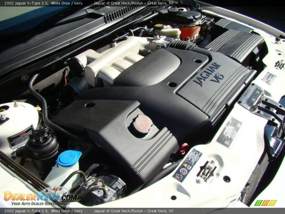2002 Jaguar X-Type 3.0 White Onyx / Ivory Photo #28