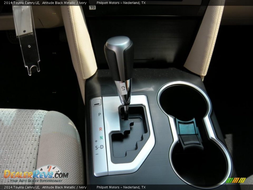 2014 Toyota Camry LE Attitude Black Metallic / Ivory Photo #26
