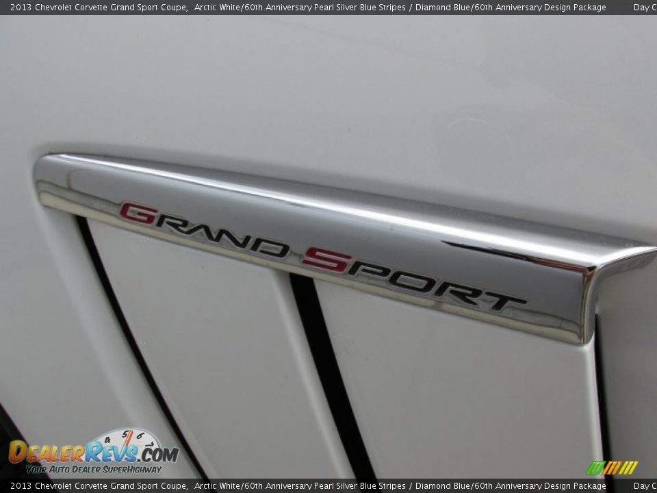 2013 Chevrolet Corvette Grand Sport Coupe Arctic White/60th Anniversary Pearl Silver Blue Stripes / Diamond Blue/60th Anniversary Design Package Photo #7