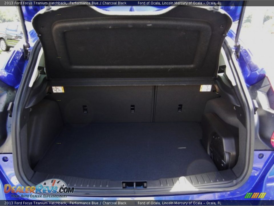 2013 Ford Focus Titanium Hatchback Performance Blue / Charcoal Black Photo #11