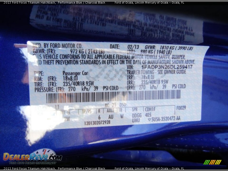 2013 Ford Focus Titanium Hatchback Performance Blue / Charcoal Black Photo #28