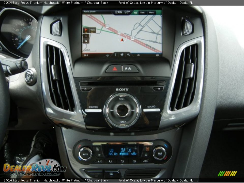 2014 Ford Focus Titanium Hatchback White Platinum / Charcoal Black Photo #11
