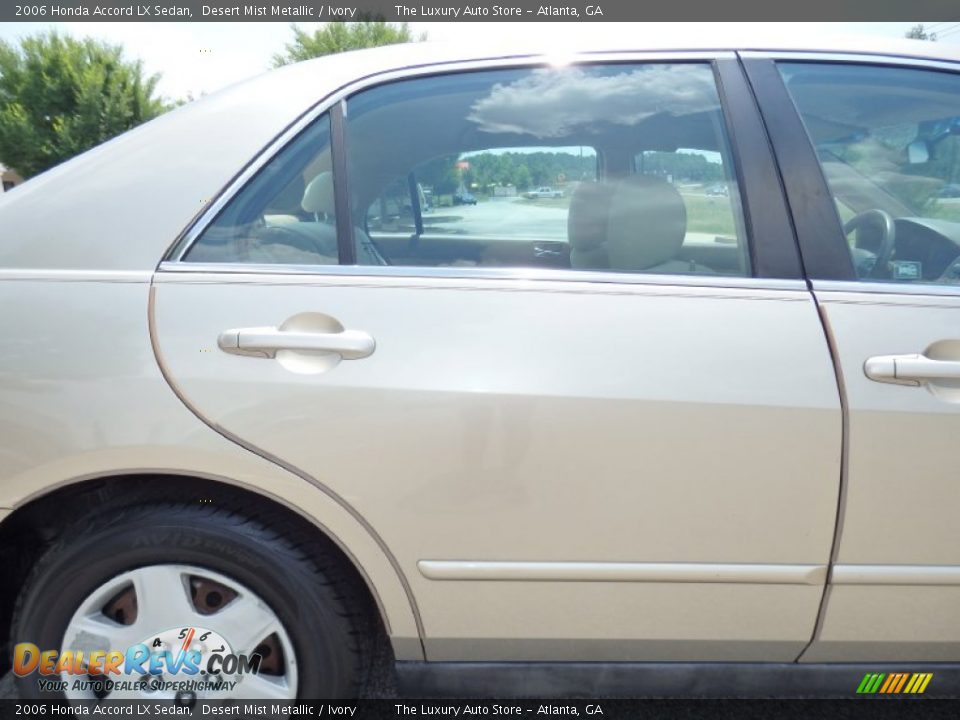 2006 Honda Accord LX Sedan Desert Mist Metallic / Ivory Photo #13