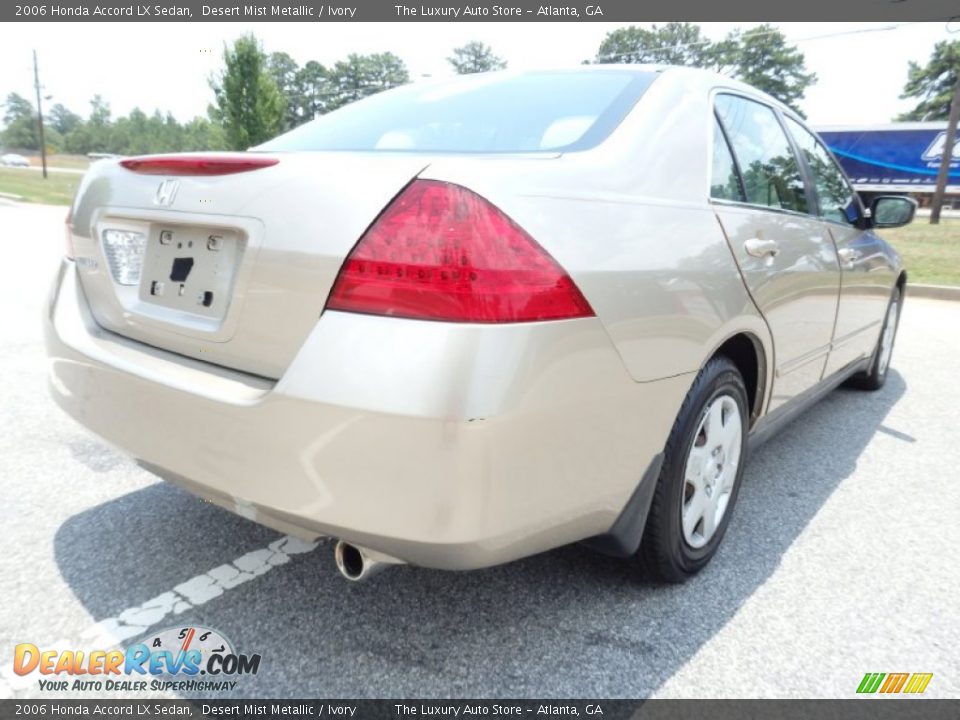2006 Honda Accord LX Sedan Desert Mist Metallic / Ivory Photo #24