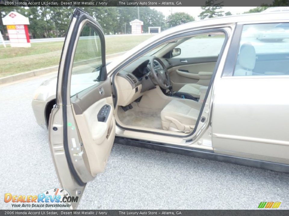 2006 Honda Accord LX Sedan Desert Mist Metallic / Ivory Photo #30