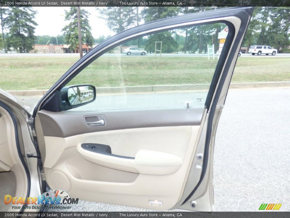 2006 Honda Accord LX Sedan Desert Mist Metallic / Ivory Photo #31