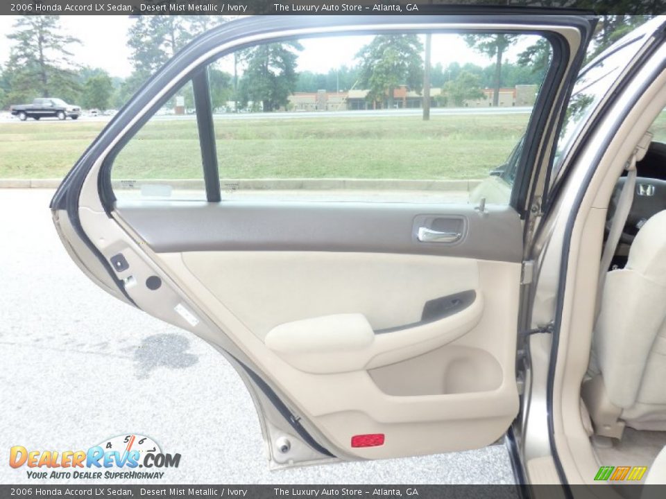 2006 Honda Accord LX Sedan Desert Mist Metallic / Ivory Photo #35