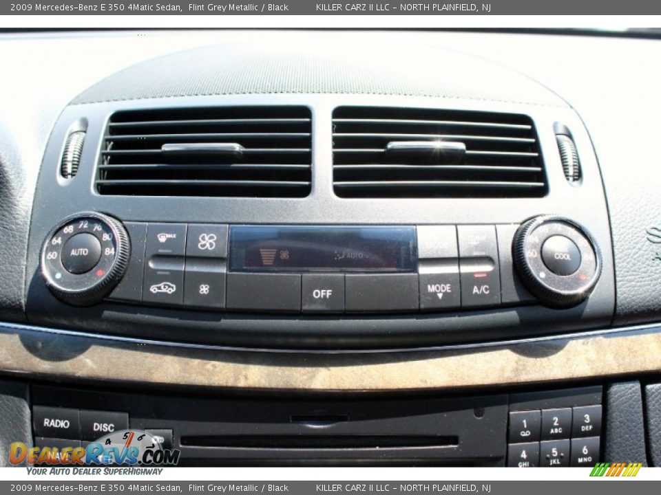 2009 Mercedes-Benz E 350 4Matic Sedan Flint Grey Metallic / Black Photo #12