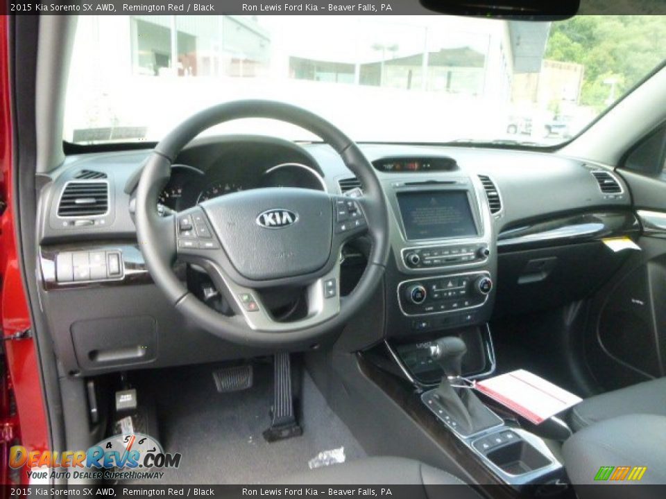Dashboard of 2015 Kia Sorento SX AWD Photo #12