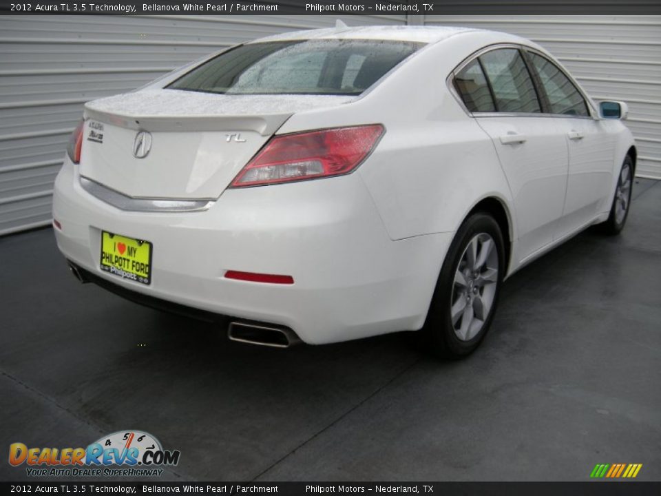 2012 Acura TL 3.5 Technology Bellanova White Pearl / Parchment Photo #4