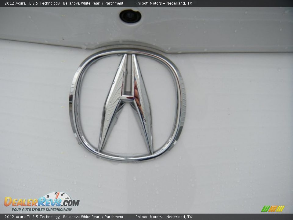 2012 Acura TL 3.5 Technology Bellanova White Pearl / Parchment Photo #18