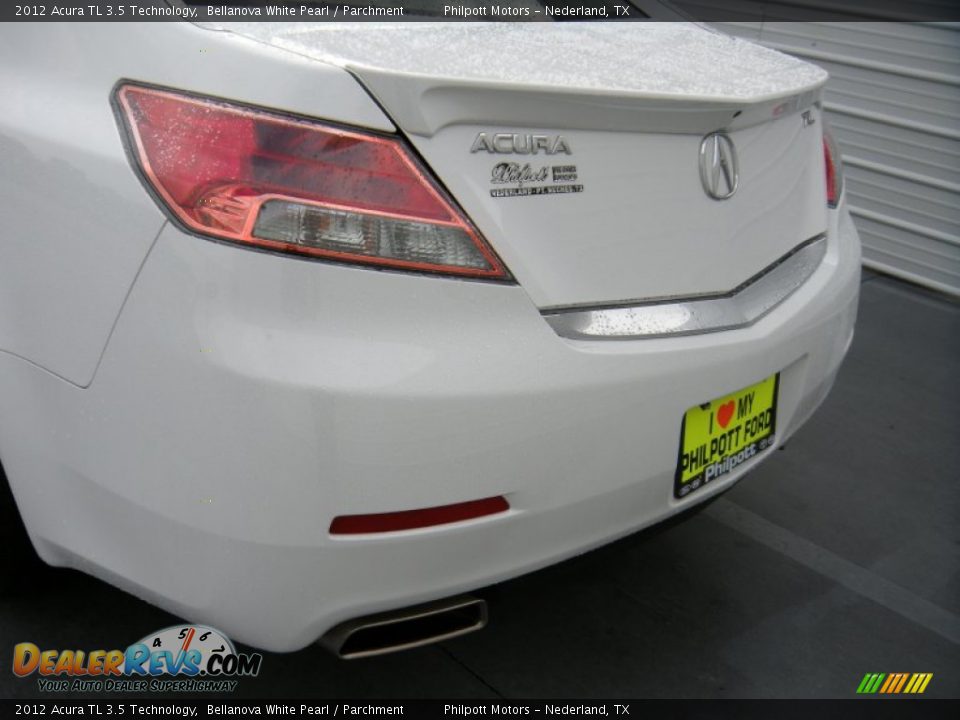 2012 Acura TL 3.5 Technology Bellanova White Pearl / Parchment Photo #20