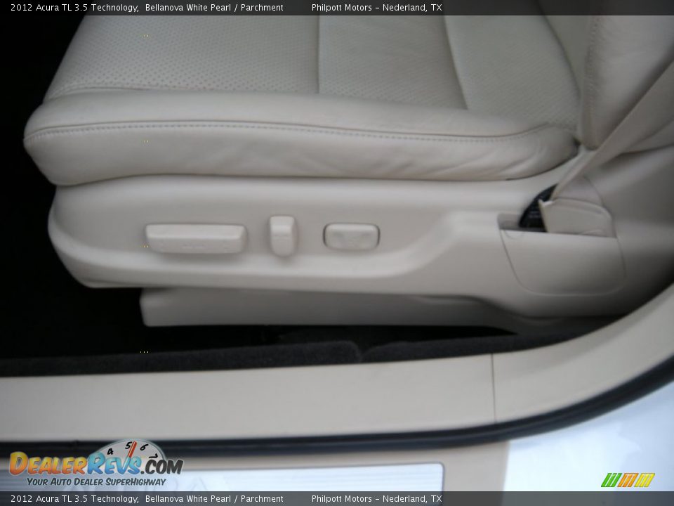 2012 Acura TL 3.5 Technology Bellanova White Pearl / Parchment Photo #33