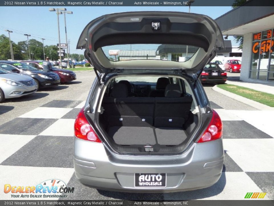 2012 Nissan Versa 1.8 S Hatchback Magnetic Gray Metallic / Charcoal Photo #5
