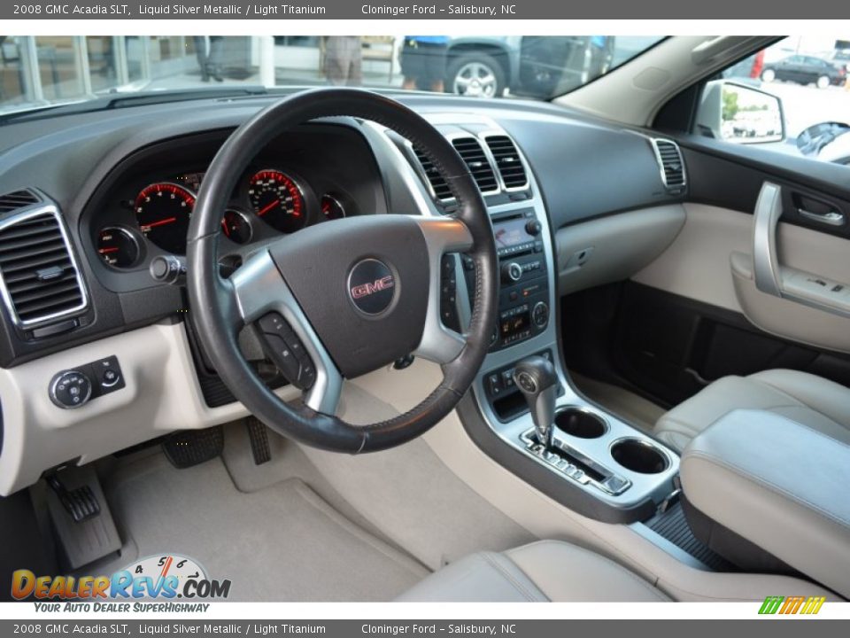 Light Titanium Interior - 2008 GMC Acadia SLT Photo #10