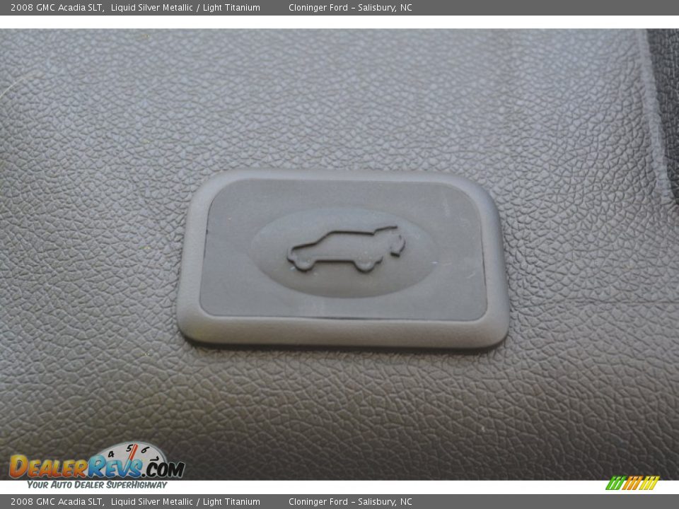 2008 GMC Acadia SLT Liquid Silver Metallic / Light Titanium Photo #15
