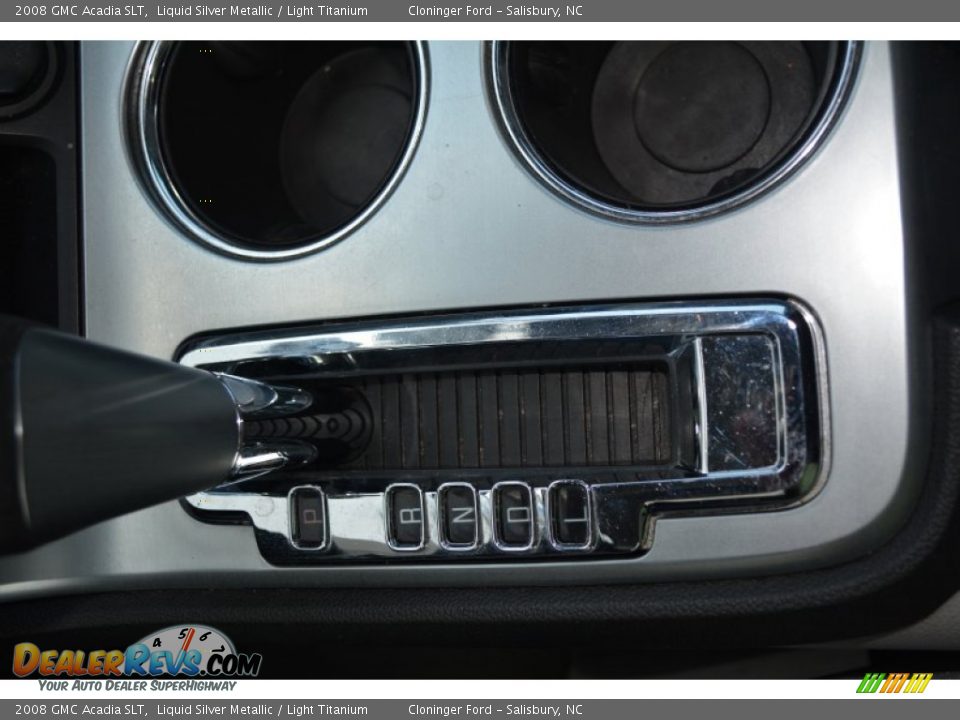 2008 GMC Acadia SLT Liquid Silver Metallic / Light Titanium Photo #27