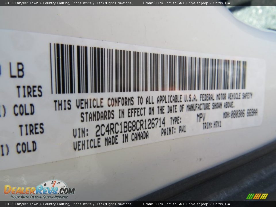2012 Chrysler Town & Country Touring Stone White / Black/Light Graystone Photo #26