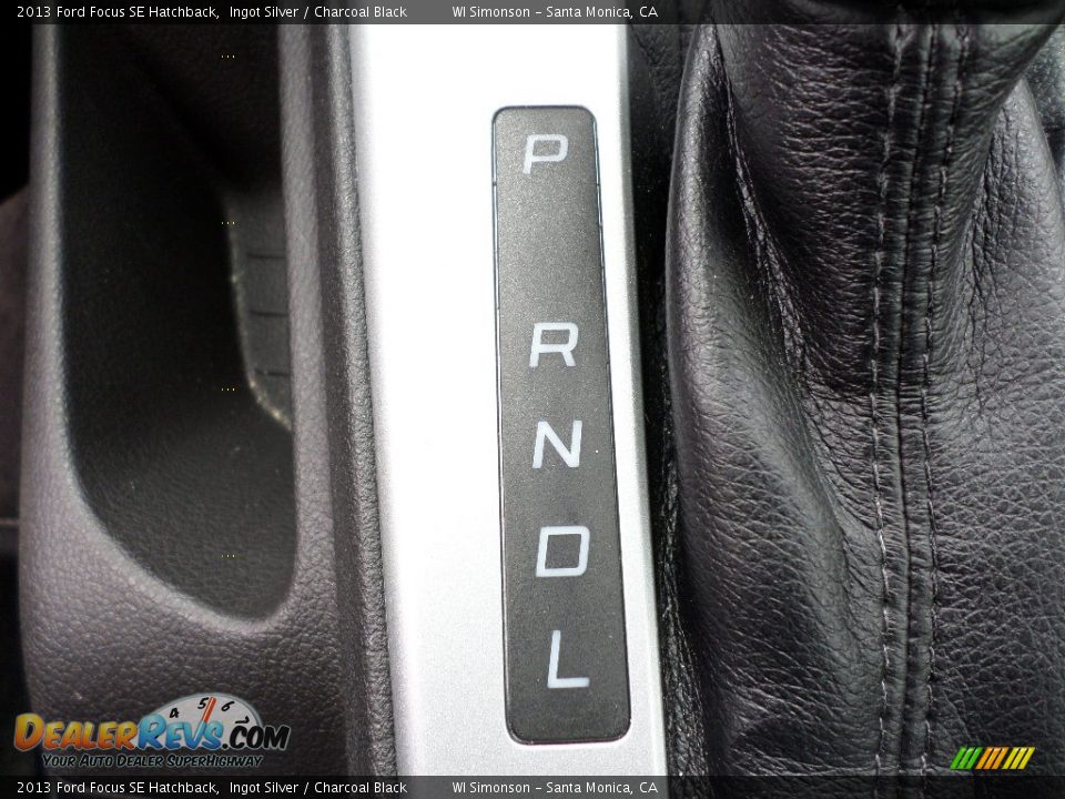 2013 Ford Focus SE Hatchback Ingot Silver / Charcoal Black Photo #12
