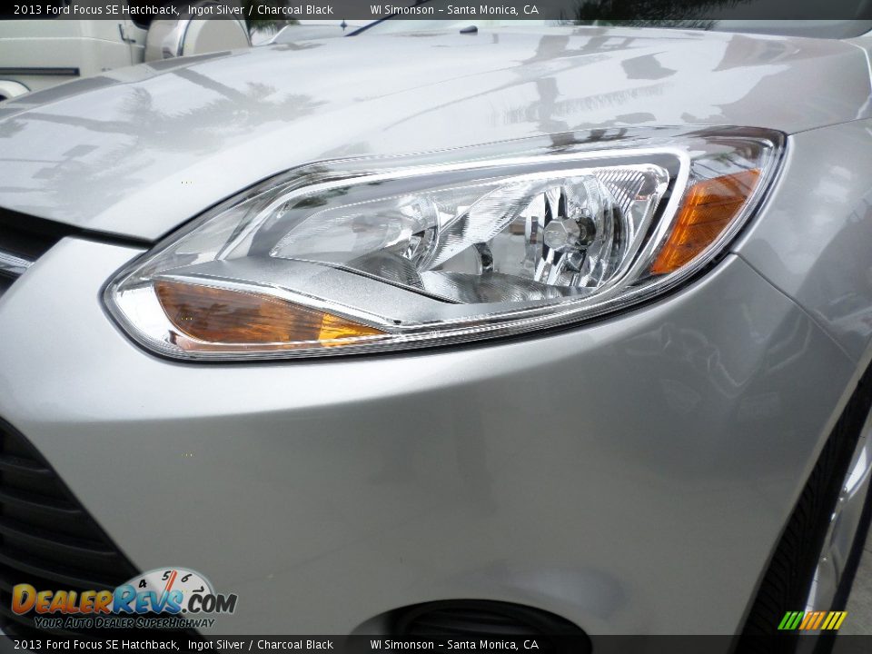 2013 Ford Focus SE Hatchback Ingot Silver / Charcoal Black Photo #23