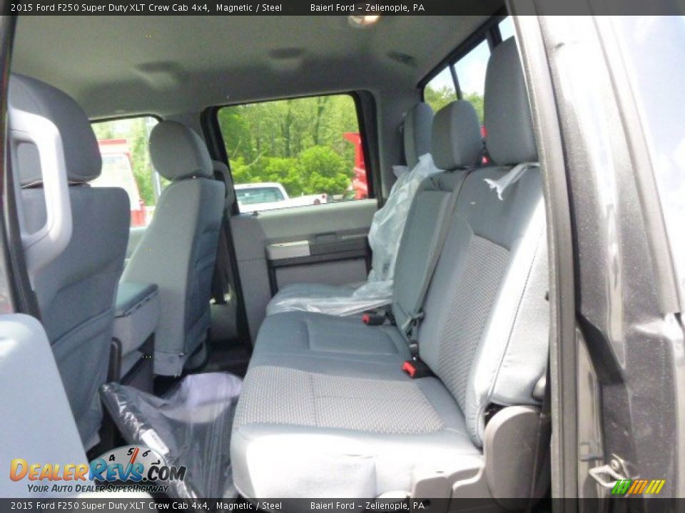 2015 Ford F250 Super Duty XLT Crew Cab 4x4 Magnetic / Steel Photo #11