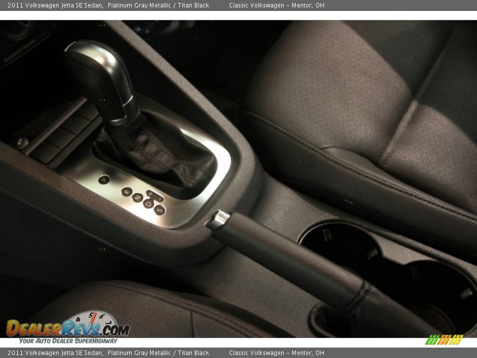 2011 Volkswagen Jetta SE Sedan Platinum Gray Metallic / Titan Black Photo #10