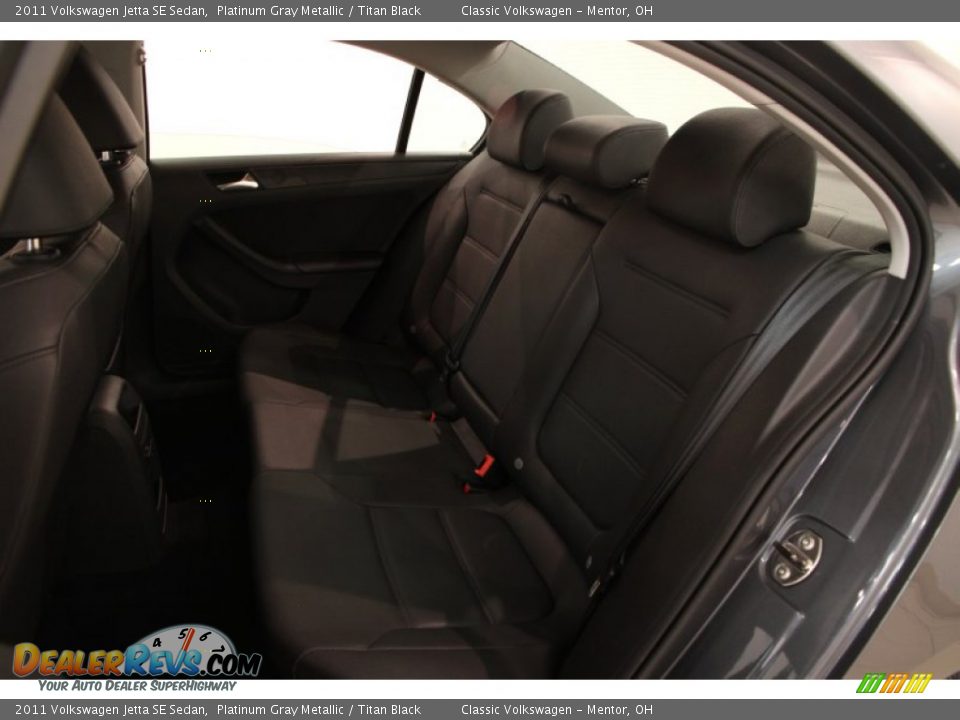 2011 Volkswagen Jetta SE Sedan Platinum Gray Metallic / Titan Black Photo #13