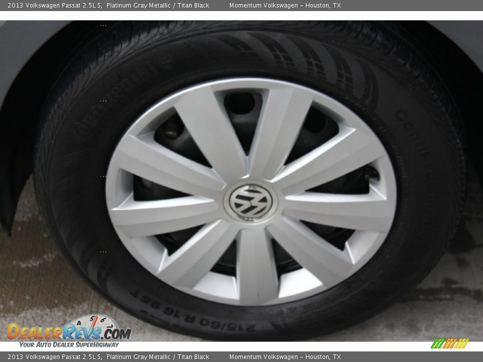 2013 Volkswagen Passat 2.5L S Platinum Gray Metallic / Titan Black Photo #4