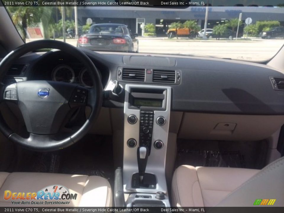 2011 Volvo C70 T5 Celestial Blue Metallic / Soverign Hide Calcite Leather/Off Black Photo #12