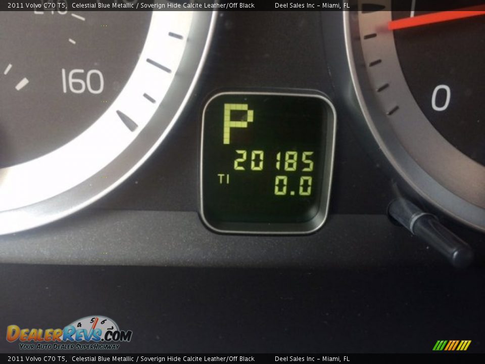 2011 Volvo C70 T5 Celestial Blue Metallic / Soverign Hide Calcite Leather/Off Black Photo #14