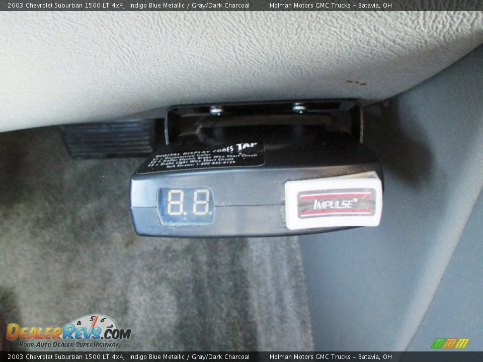 2003 Chevrolet Suburban 1500 LT 4x4 Indigo Blue Metallic / Gray/Dark Charcoal Photo #10