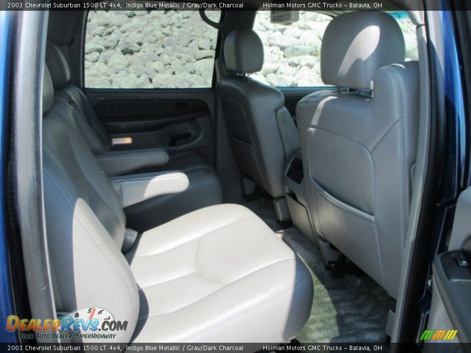 2003 Chevrolet Suburban 1500 LT 4x4 Indigo Blue Metallic / Gray/Dark Charcoal Photo #32