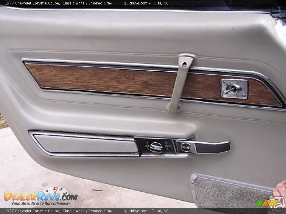 Door Panel of 1977 Chevrolet Corvette Coupe Photo #5