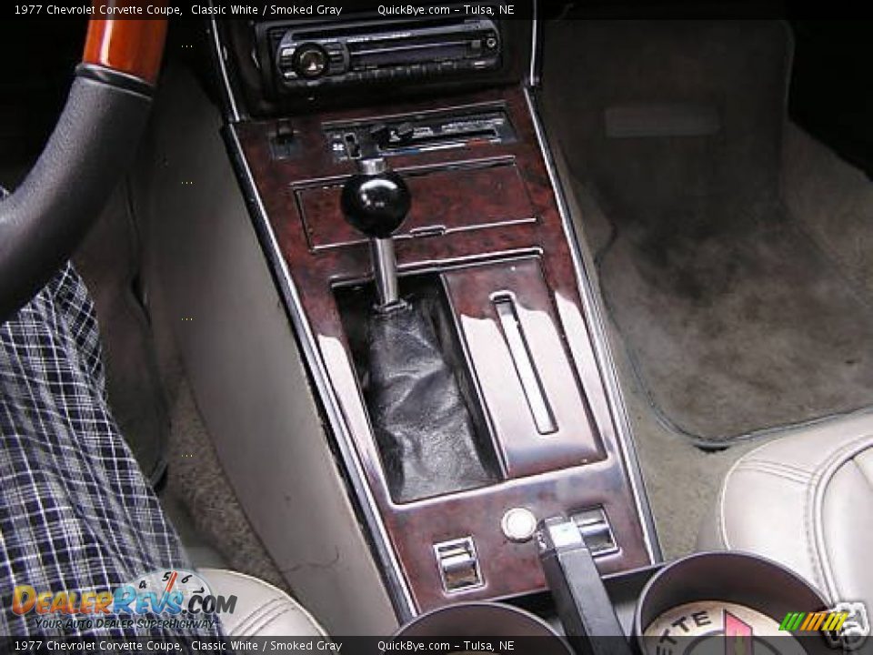 1977 Chevrolet Corvette Coupe Shifter Photo #10