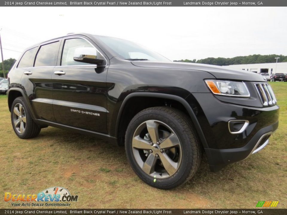 2014 Jeep Grand Cherokee Limited Brilliant Black Crystal Pearl / New Zealand Black/Light Frost Photo #4