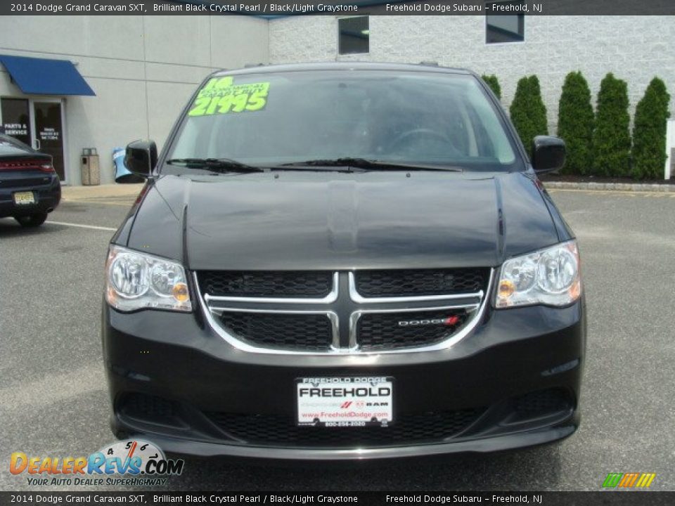 2014 Dodge Grand Caravan SXT Brilliant Black Crystal Pearl / Black/Light Graystone Photo #2