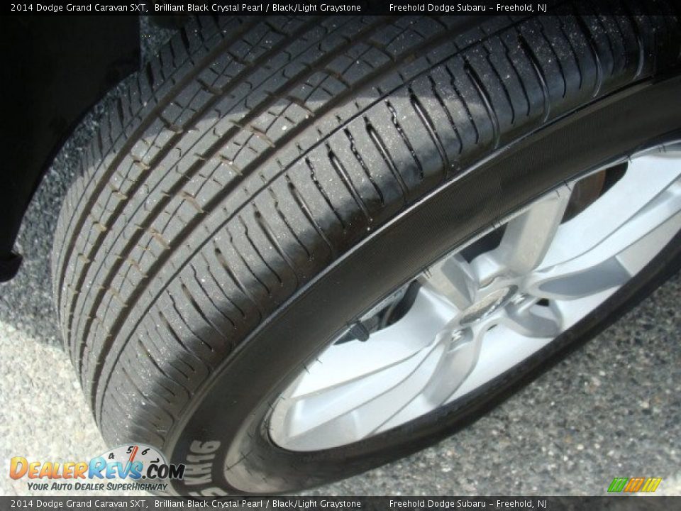 2014 Dodge Grand Caravan SXT Brilliant Black Crystal Pearl / Black/Light Graystone Photo #11