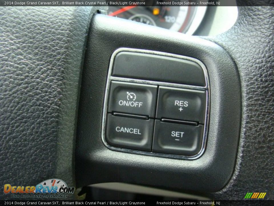 2014 Dodge Grand Caravan SXT Brilliant Black Crystal Pearl / Black/Light Graystone Photo #20