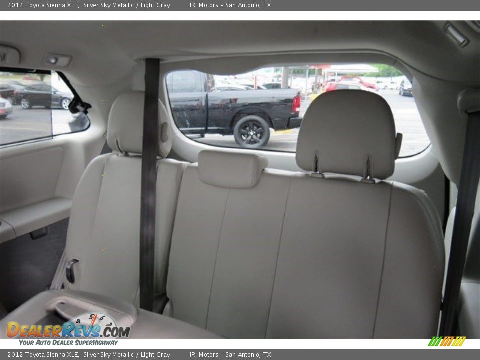2012 Toyota Sienna XLE Silver Sky Metallic / Light Gray Photo #13