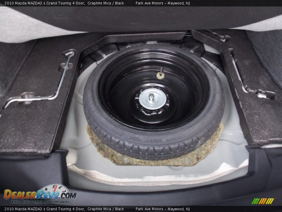 2010 Mazda MAZDA3 s Grand Touring 4 Door Graphite Mica / Black Photo #31