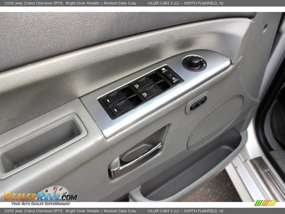 2006 Jeep Grand Cherokee SRT8 Bright Silver Metallic / Medium Slate Gray Photo #12
