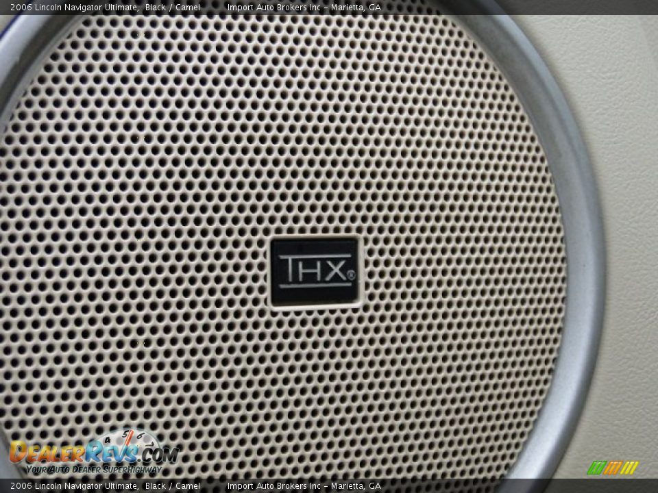 2006 Lincoln Navigator Ultimate Black / Camel Photo #19